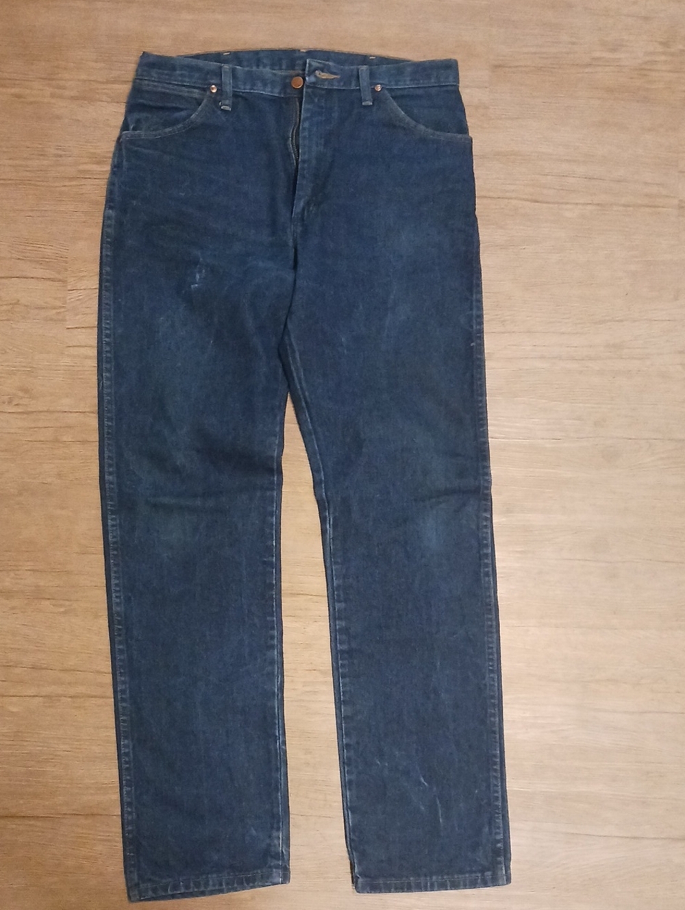 Wrangler Men's Indigo Straight-Leg Jeans